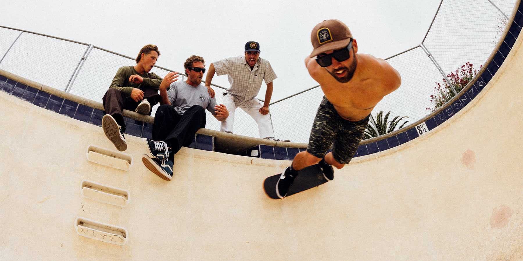 THE ULTIMATE SKATEBOARDING EXPERIENCE: ABANDONED POOLS