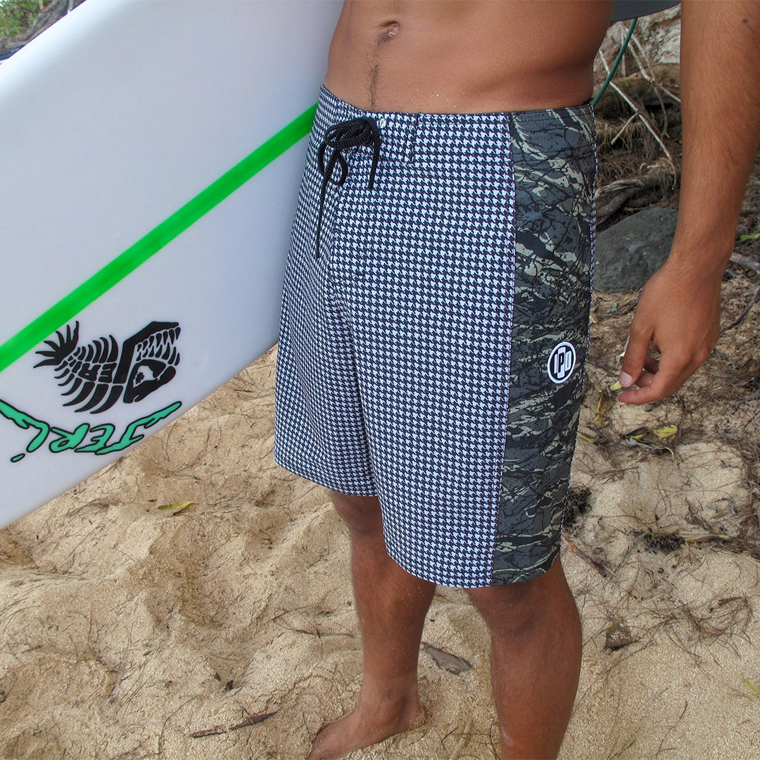 Eject Hounds 18.5&quot; Boardshorts - A1 Fit