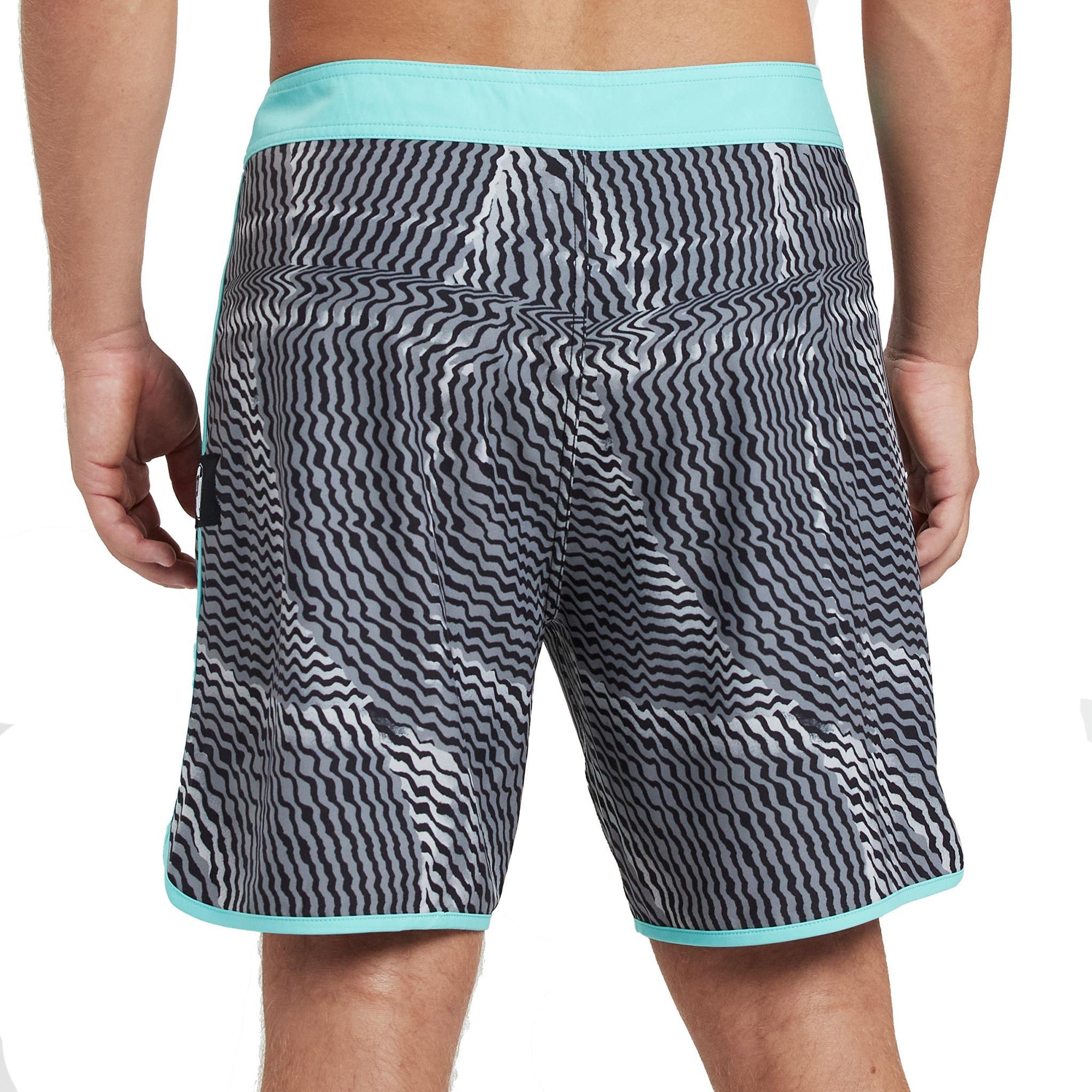 Frequency 83 Fit 18&quot; Boardshort